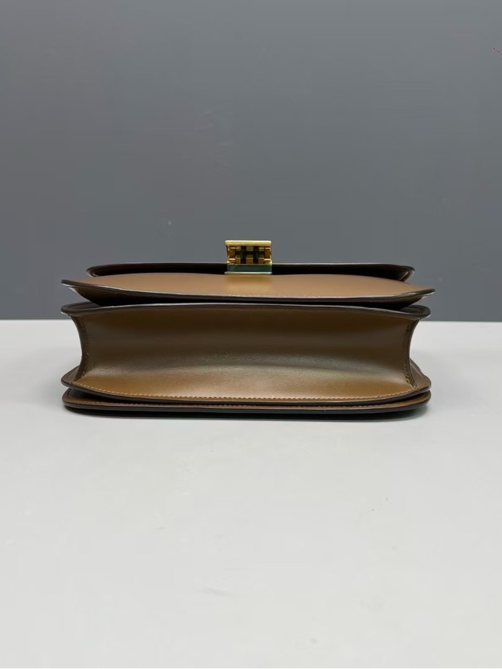 Celine Brown Leather Classic Box Crossbody with Gold Hardware - Picture 5 of 9